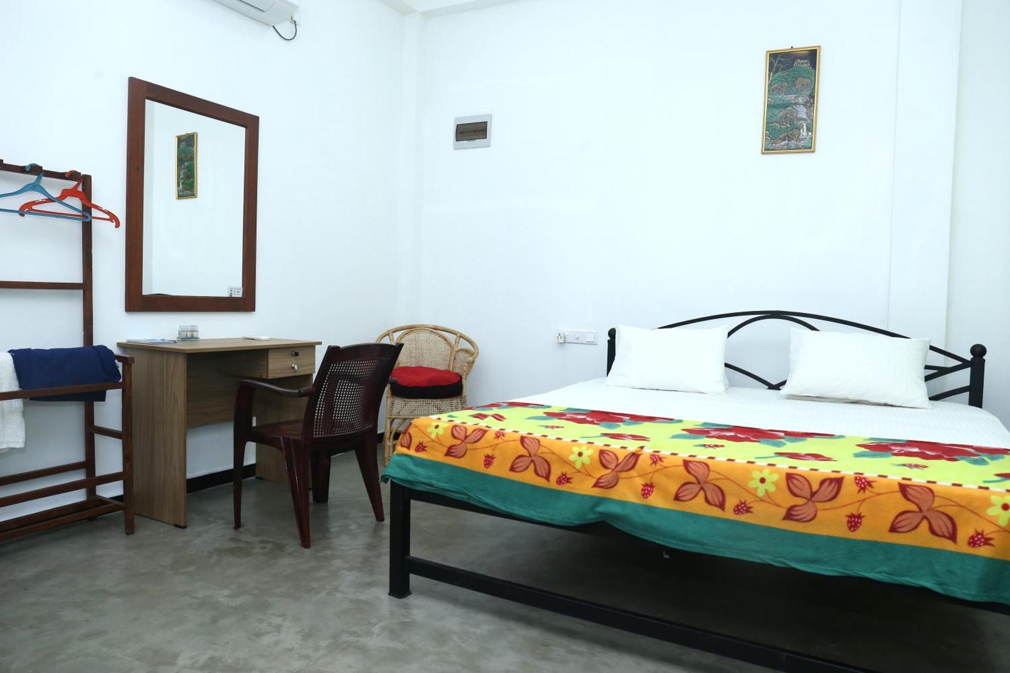 Sandy Palms Guesthouse ヒッカドゥワ エクステリア 写真